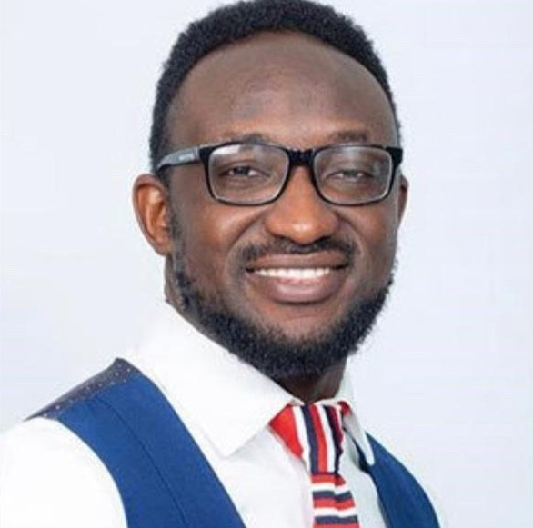 Bola Adesope